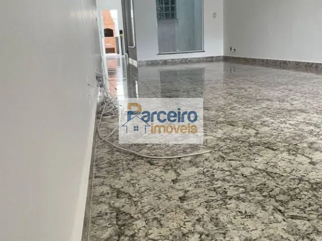Sobrado com 163m² 3 quartos e 4 banheiros, à venda, no bairro Cidade Patriarca em São Paulo