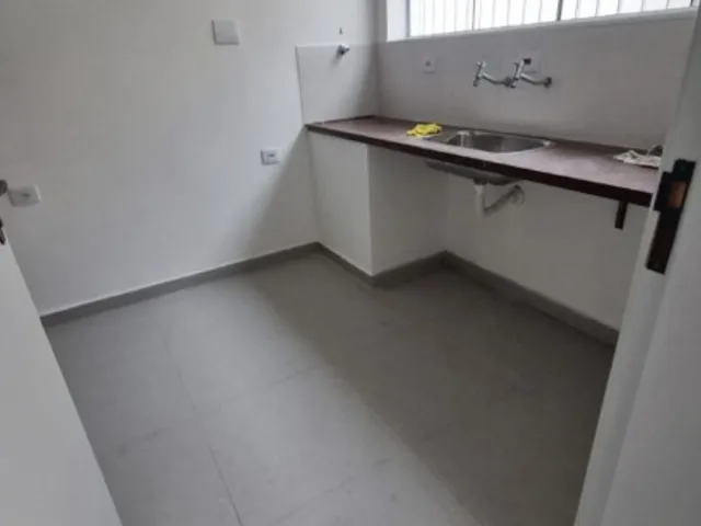 Sobrado 3 quartos e 3 banheiros, à venda, no bairro Jardim Bela Vista em Santo André