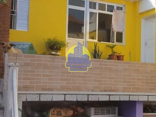 Sobrado com 250m² 3 quartos e 2 banheiros, à venda, no bairro Ayrosa em Osasco