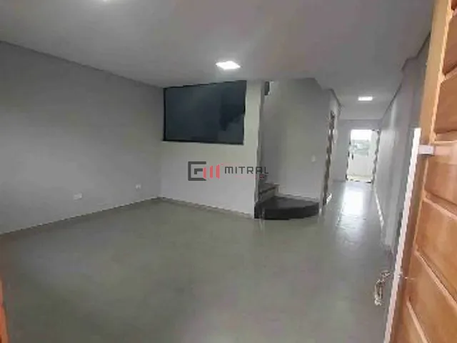 Sobrado 3 quartos e 1 banheiro, à venda, no bairro Ouro Verde em Londrina
