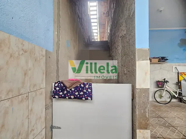 Sobrado com 125m² 4 quartos e 2 banheiros, à venda, no bairro Cidade Kemel em Poá