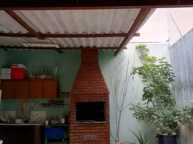 Sobrado para alugar, no bairro Jardim Stella em Santo André