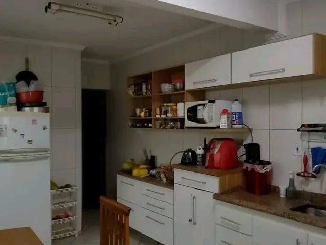Sobrado para alugar, no bairro Jardim Stella em Santo André