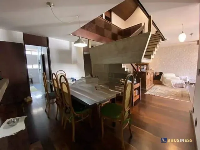 Sobrado com 500m² 5 quartos e 1 banheiro, à venda, no bairro Santa Maria em São Caetano do Sul
