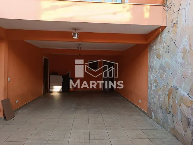 Sobrado com 126m² 4 quartos e 4 banheiros, à venda, no bairro Parque Marabá em Taboão da Serra