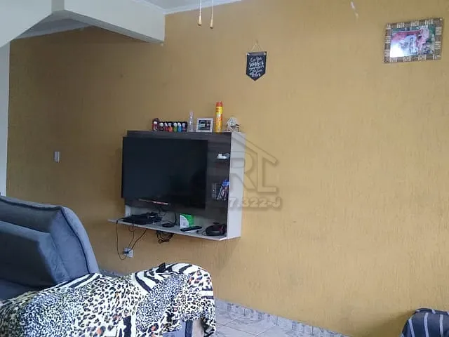 Sobrado com 280m² 3 quartos e 2 banheiros, à venda, no bairro Jardim Santa Lídia em Mauá