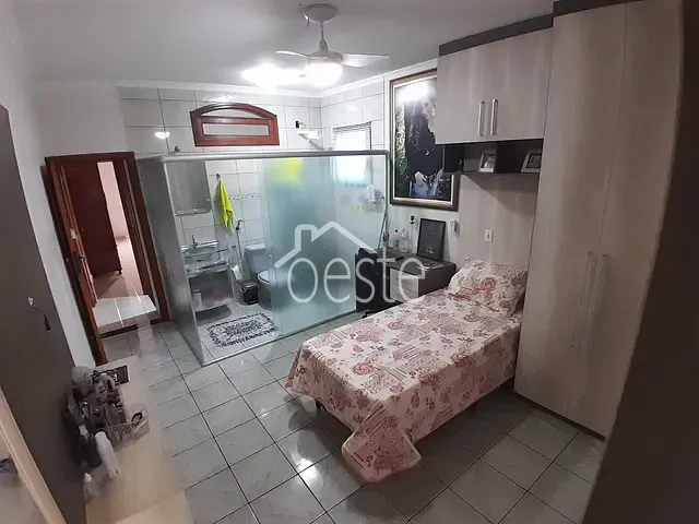 Sobrado com 125m² 3 quartos e 1 banheiro, à venda, no bairro Vila Pântano II em Santa Bárbara D'Oeste