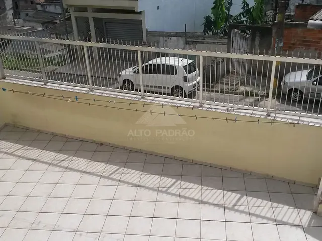 Sobrado com 136m² 3 quartos e 1 banheiro, à venda, no bairro Jardim Rosina em Mauá
