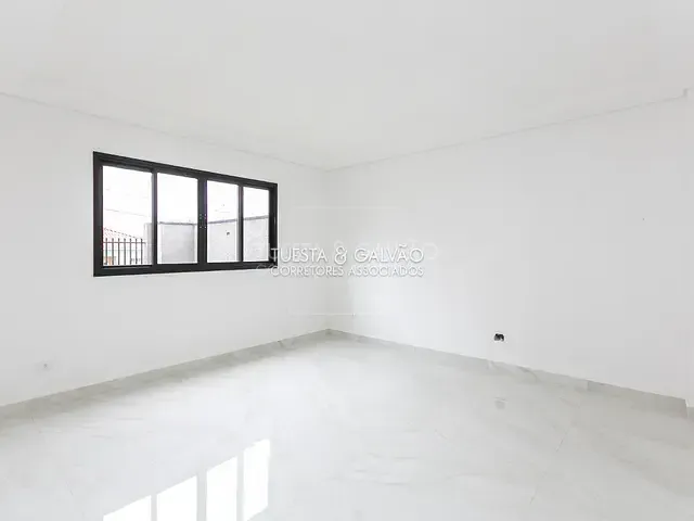 Casa com 173m² 4 quartos e 3 banheiros, à venda, no bairro Boneca do Iguaçu em São José dos Pinhais