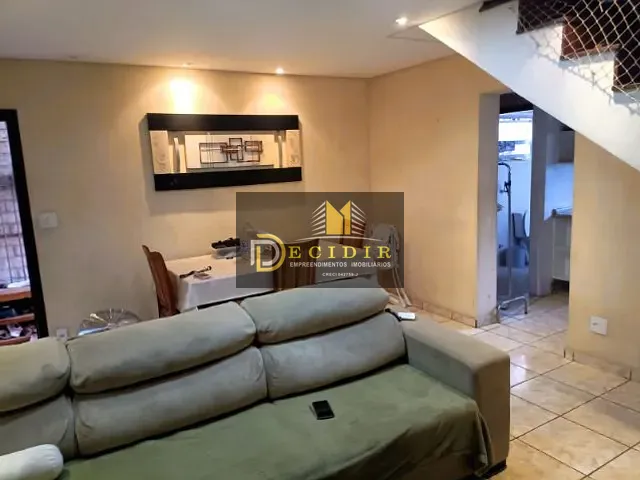 Sobrado 2 quartos e 2 banheiros, à venda, no bairro Vila Esperança em São Paulo