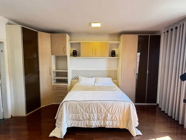 Sobrado 3 quartos e 5 banheiros, para alugar, no bairro Vila Eldízia em Santo André