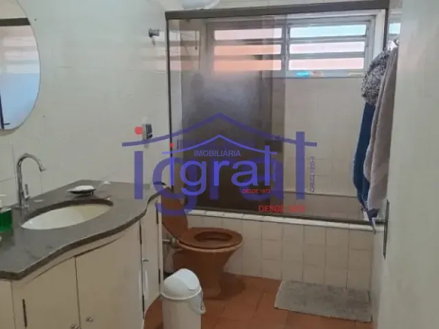 Sobrado com 160m² 3 quartos e 2 banheiros, à venda, no bairro Cidade Vargas em São Paulo