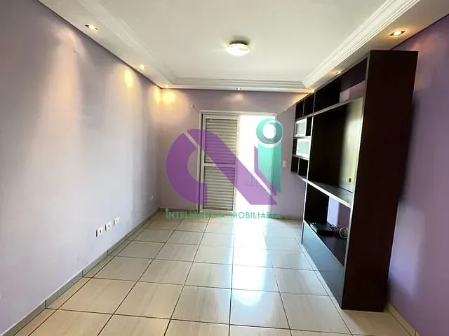 Sobrado com 172m² 2 quartos e 2 banheiros, à venda, no bairro Cipava em Osasco