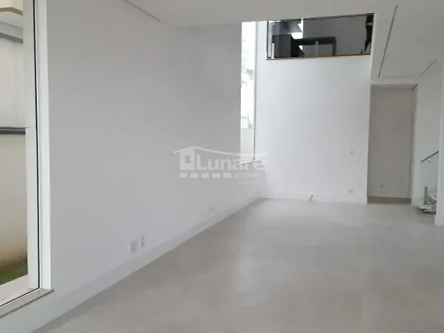 Sobrado com 312m² 3 quartos e 4 banheiros, à venda, no bairro Fazenda Rodeio em Mogi das Cruzes