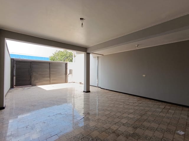 Foto do Sobrado - Sobrado para locação, Jardim São Francisco, Santa Bárbara D'Oeste, SP | Oeste Imóveis