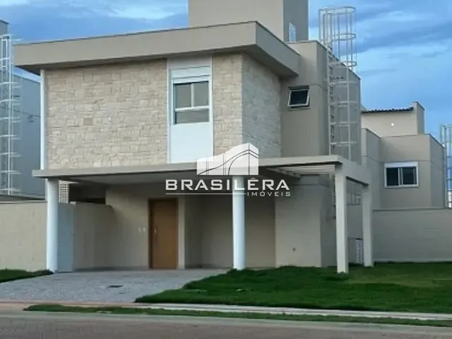 Casa com 295m² 4 quartos e 4 banheiros, à venda, no bairro Conjunto Residencial Storil em Aparecida de Goiânia