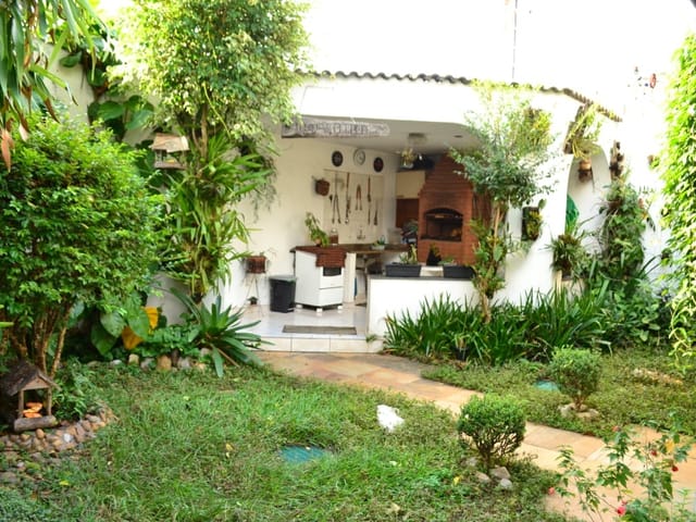Foto do Sobrado - SOBRADO A VENDA NA VILA ZELINA, COM 3 SUÍTES. A 6 MINUTOS A PÉ DO METRÔ VILA PRUDENTE. QUINTAL COM JARDIM E ESPAÇO GOURMET, GARAGEM PARA 6 CARROS | Sanches Imobiliária VIP