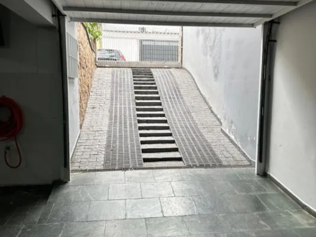 Sobrado 5 quartos e 5 banheiros, à venda, no bairro Santa Maria em Santo André