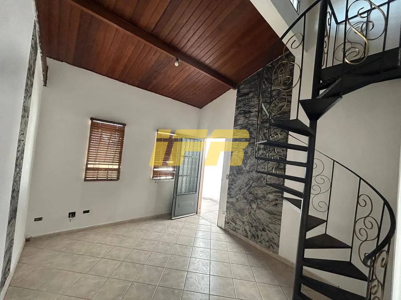 Sobrado, 4 quartos, 210 m² - Foto 1