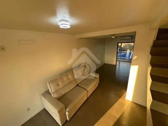 Sobrado com 68m² 2 quartos e 2 banheiros, à venda, no bairro Canabarro em Teutônia