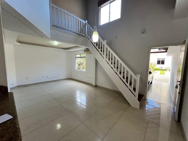 Casa com 158m² 3 quartos e 2 banheiros, para alugar, no bairro Santo Antônio de Lisboa em Florianópolis