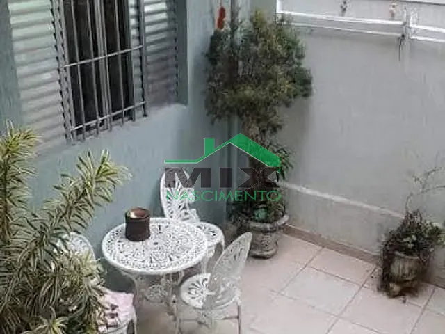 Casa com 200m² 2 quartos e 2 banheiros, à venda, no bairro Jardim Santa Emília em São Paulo