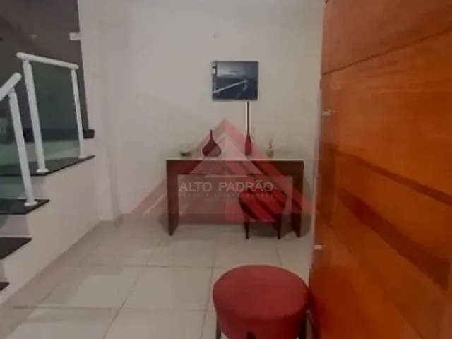 Sobrado com 280m² 3 quartos e 1 banheiro, à venda, no bairro Jardim Santa Lídia em Mauá