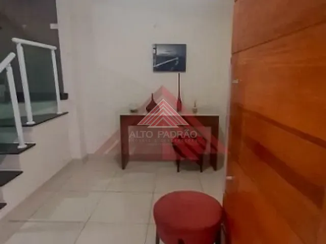 Sobrado com 280m² 3 quartos e 1 banheiro, à venda, no bairro Jardim Santa Lídia em Mauá