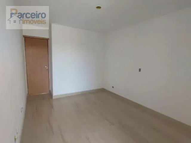 Casa 3 quartos e 4 banheiros, à venda, no bairro Vila Granada em São Paulo