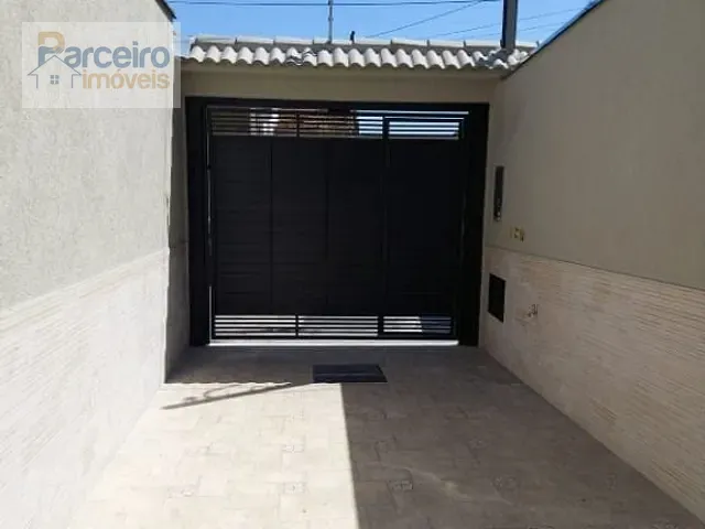 Casa 3 quartos e 4 banheiros, à venda, no bairro Vila Granada em São Paulo