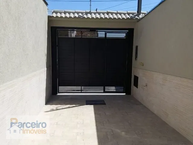 Casa 3 quartos e 4 banheiros, à venda, no bairro Vila Granada em São Paulo