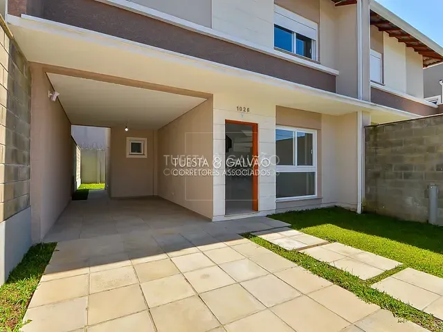 Casa com 212m² 3 quartos e 1 banheiro, à venda, no bairro Xaxim em Curitiba