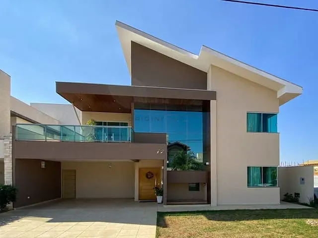 Sobrado com 450m² 4 quartos e 7 banheiros, à venda, no bairro Residencial Damha II em Campo Grande