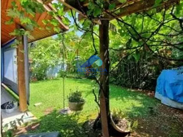 Sobrado com 253m² 5 quartos e 4 banheiros, à venda, no bairro Urbanova I em São José dos Campos