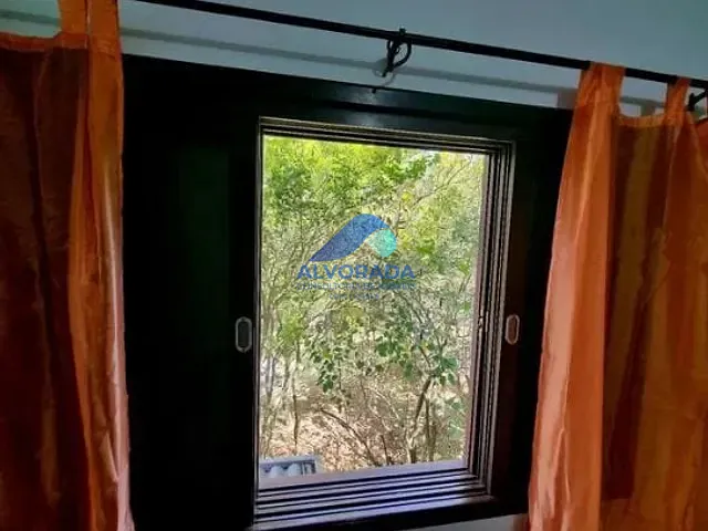 Sobrado com 253m² 5 quartos e 4 banheiros, à venda, no bairro Urbanova I em São José dos Campos