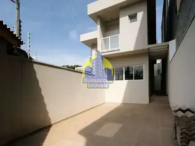 Sobrado com 150m² 3 quartos e 2 banheiros, à venda, no bairro Bela Vista em Osasco
