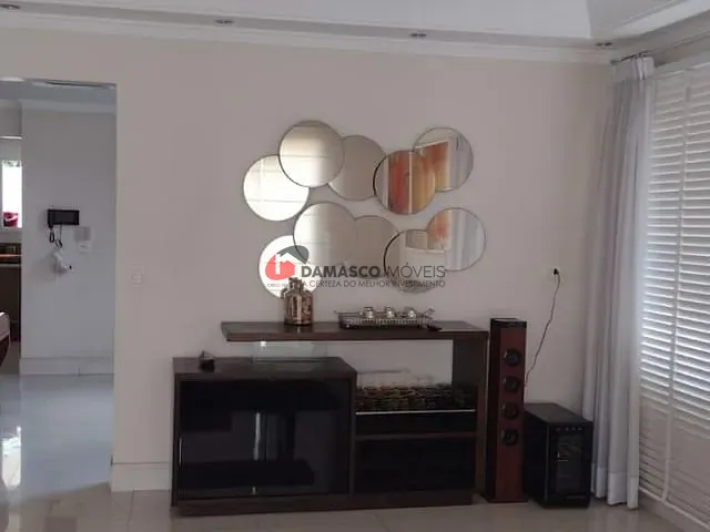 Sobrado com 430m² 4 quartos e 7 banheiros, à venda, no bairro Jardim São Caetano em São Caetano Do Sul