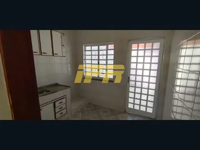 Sobrado com 125m² 3 quartos e 2 banheiros, à venda, no bairro Vila Nossa Senhora das Graças em Taubaté