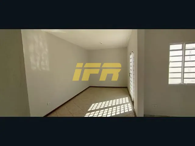 Sobrado com 125m² 3 quartos e 2 banheiros, à venda, no bairro Vila Nossa Senhora das Graças em Taubaté