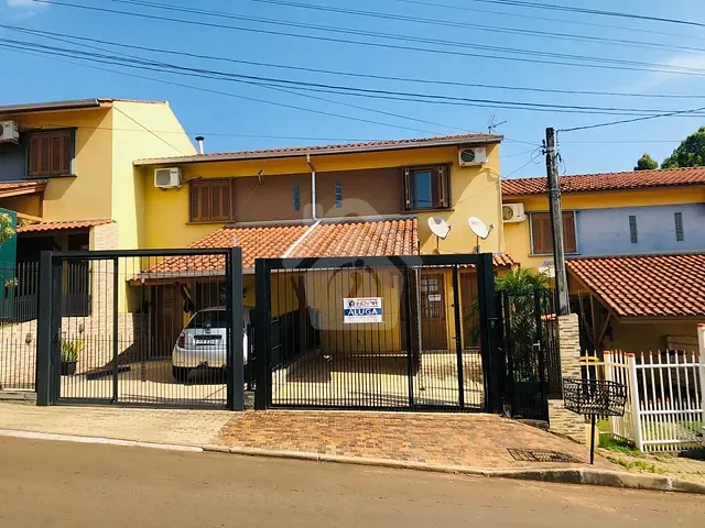Sobrado com 83m² 3 quartos e 2 banheiros, à venda, no bairro Canabarro em Teutônia