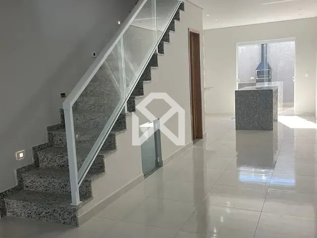 Sobrado com 160m² 3 quartos e 1 banheiro, à venda, no bairro Vila Santa Isabel em São Paulo