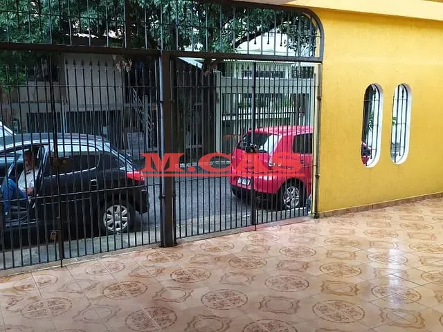 Sobrado com 167m² 3 quartos e 2 banheiros, à venda, no bairro Jardim Piqueroby em São Paulo