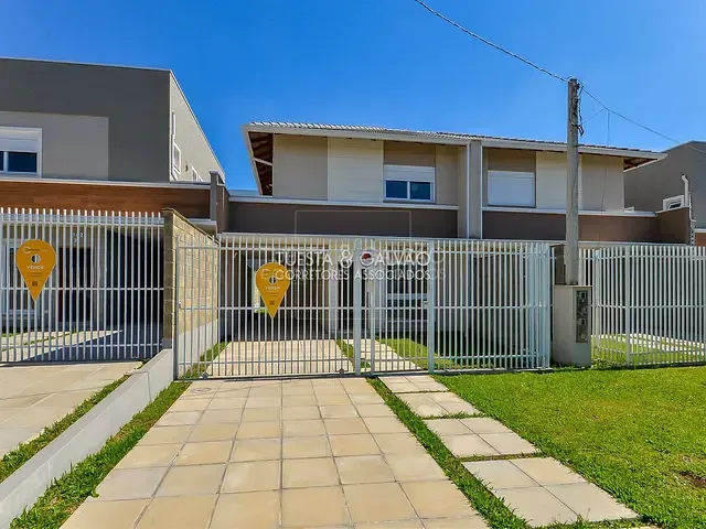 Casa com 212m² 3 quartos e 1 banheiro, à venda, no bairro Xaxim em Curitiba
