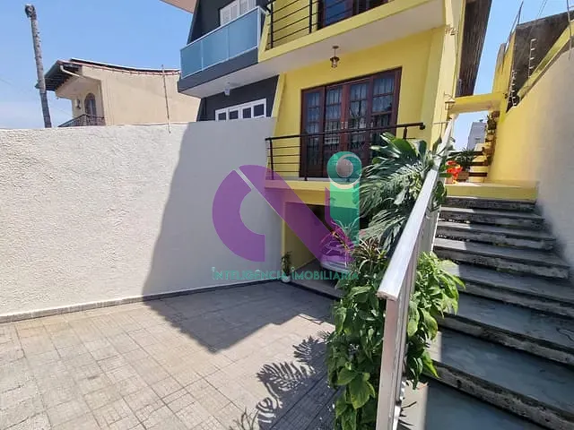 Sobrado com 125m² 3 quartos e 3 banheiros, à venda, no bairro Jardim das Flores em Osasco