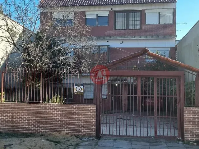 Sobrado 9 quartos e 9 banheiros, à venda, no bairro Sarandi em Porto Alegre