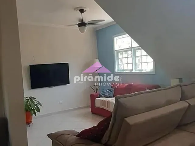 Sobrado com 315m² 3 quartos e 5 banheiros, à venda, no bairro Martim de Sá em Caraguatatuba