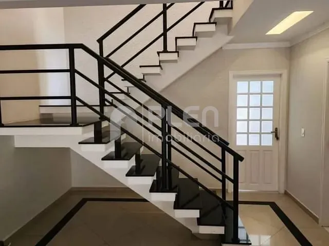 Sobrado 3 quartos e 5 banheiros, à venda, no bairro Santa Teresinha em São Paulo