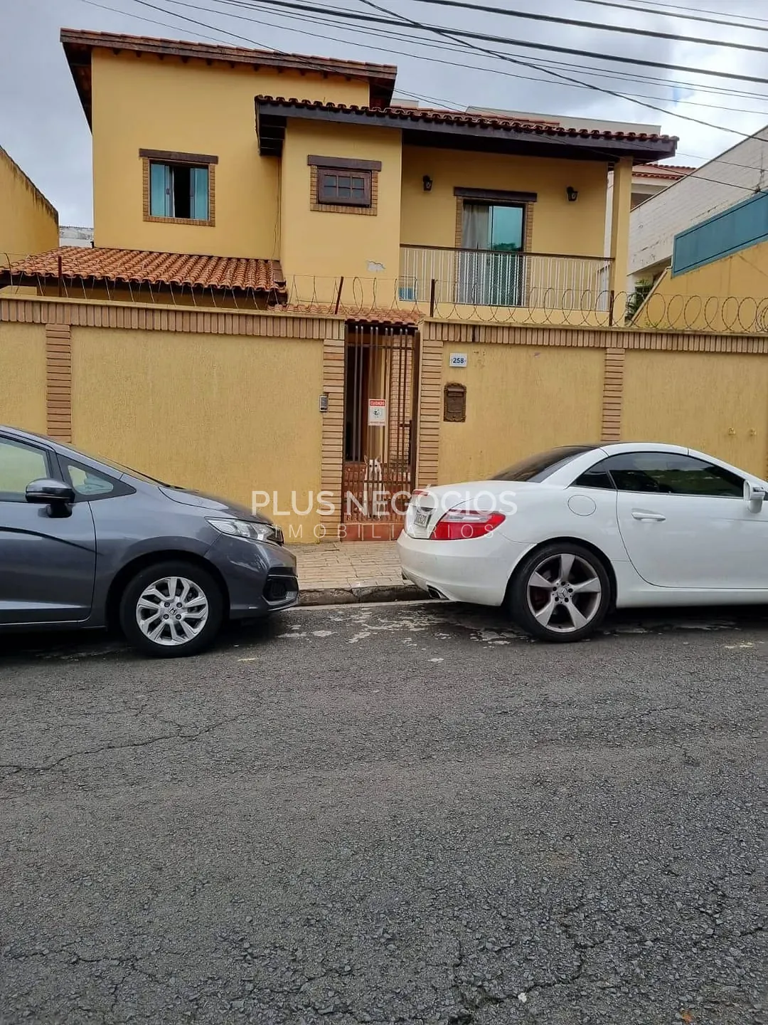 Sobrado, 4 quartos, 253 m² - Foto 2