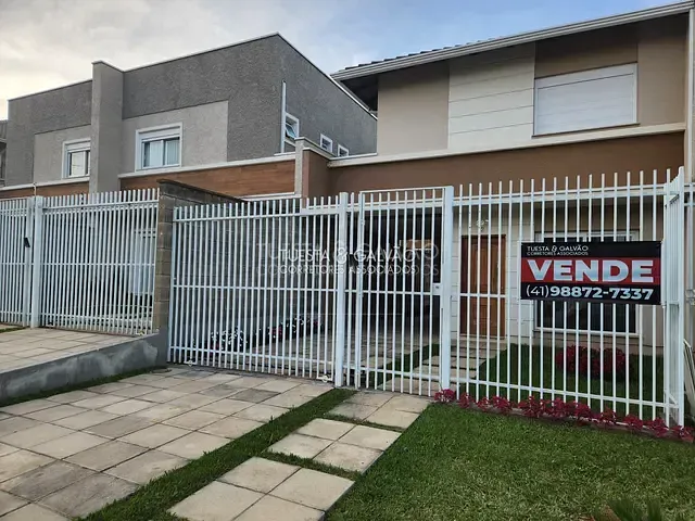 Sobrado com 212m² 3 quartos e 1 banheiro, à venda, no bairro Xaxim em Curitiba