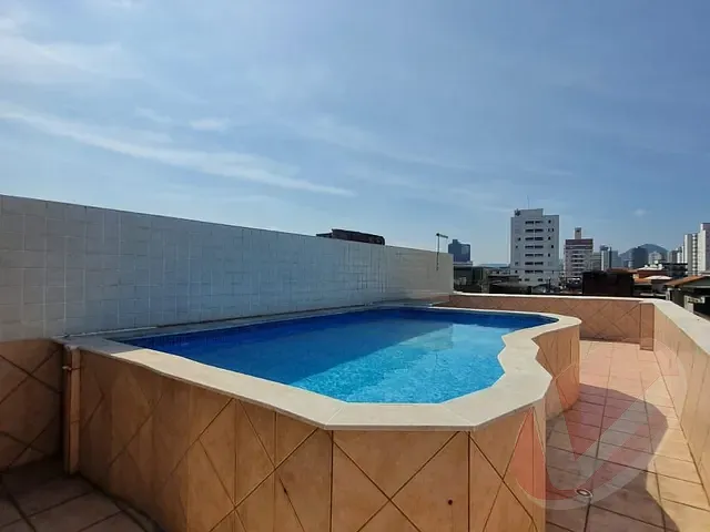 Sobrado 3 quartos e 2 banheiros, à venda, no bairro Guilhermina em Praia Grande